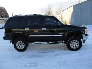 lot 2 image: 2006 GMC Yukon SLT
