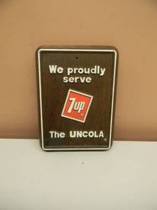 VINTAGE 7UP THE UNCOLA PLASTIC ADVERTISING SIGN STANDING OR HANGING - IMPACT INTERNATIONAL INC. - APPROX 7 BY 10 - SEE PICTURES