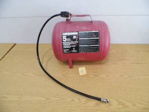 lot 14 image: Air Tank