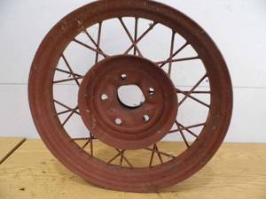 lot 55 image: Antique Rim