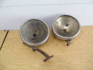 lot 65 image: Pair of Antique Car Lights
