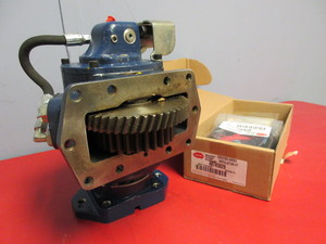 lot 608 image: MUNCIE POWER TAKE-OFF UNIT