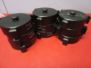 lot 686 image: KOCHEK 2.5 CAPS