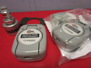 lot 778 image: HOLMATRO CORE RESCUE TOOL BULKHEAD FITTINGS WITH COVERS