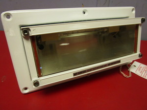 lot 822 image: FOCUS RECESSED MOUNT SCENE LIGHT