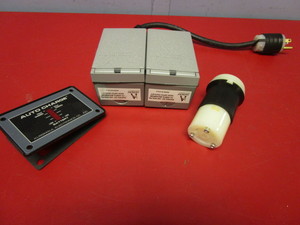lot 853 image: DOUBLE 15 AMP GANG BOX, BATTERY CHARGE DISPLAY, CONNECTOR BODY