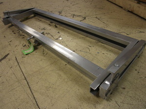 lot 863 image: SLIDEMASTER TIP-DOWN 48 x 16 CARGO SLIDE