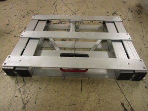 lot 869 image: ON SCENE SOLUTION 31 x 23 CARGO SLIDE