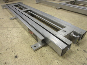 lot 872 image: SLIDEMASTER 15 x 44 CARGO SLIDE
