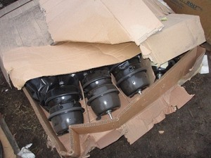 SPRING BRAKE CANS