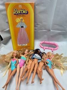 lot 25 image: Lot of 6 Barbie & Paper Dolls