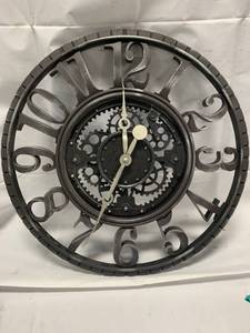 lot 36 image: Art Clock 22 in Diameter