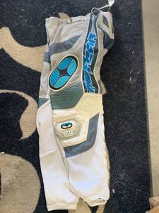 lot 44 image: No Fear Elektron BMX Motocross Pants Size 28