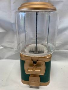 lot 54 image: Candy Vending Machine 15 Tall