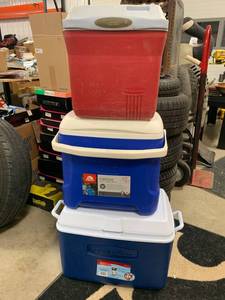 lot 79 image: Lot of 3 Coolers