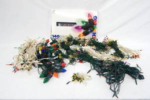 lot 41 image: Lot of New and Vintage Christmas Lights