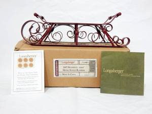 lot 48 image: Longanberger Metal Works Holiday Helpers Metal Sleigh Runners