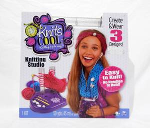 lot 87 image: New Cool Knits Knitting Studio