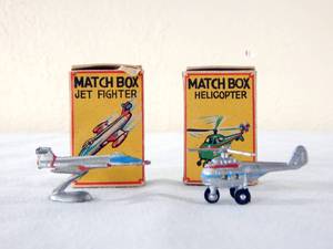 lot 48 image: Vintage Ace Original Match Box Metal Miniature Jet Fighter Jet and Helicopter Figures