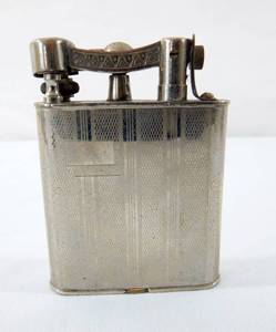 lot 58 image: Vintage Reliance Table Lighter