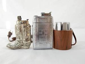 lot 64 image: Lot of Vintage Table and Cigarette Case Lighters