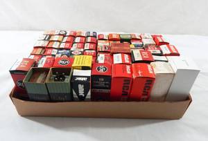 lot 32 image: Lot of Vintage Vacuum Tubes - Over 60 Tubes