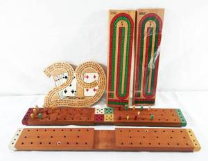 lot 118 image: Lot of Vintage Cribbage Boards