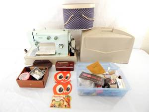 lot 149 image: Vintage Montgomery Ward Sewing Machine With Accessories and Miscellaneous Sewing Accessories