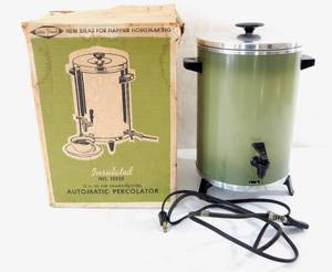 lot 158 image: Vintage The West Bend Insulator Automatic Percolator