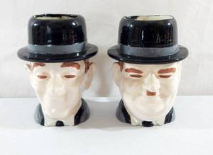 lot 170 image: Vintage Laurel and Hardy Ceramic Mugs