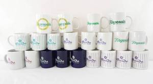 lot 171 image: Huge lot of Vintage Sands Hotel Casino and Fitzgeralds Casino Hotel Mugs