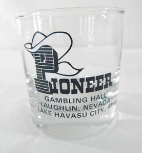 lot 159 image: Lot of Vintage Pioneer Gambling Hall Laughlin Glasses and Mug