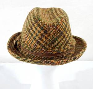 lot 48 image: Vintage Mens Quality Hats Comfort Quality Tweed Hat