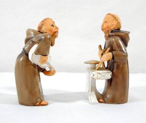 lot 115 image: Set of Vintage 1956 Napco Musical Monk Figures