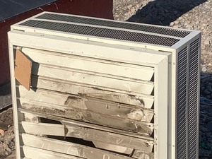 lot 39 image: Dayton Commercial Unit Heater