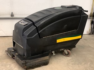 lot 1 image: NSS Wrangler 3330-DB Floor Cleaner