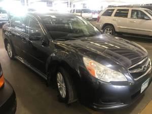 lot 7 image: 2012 Subaru Legacy 2.5i AWD