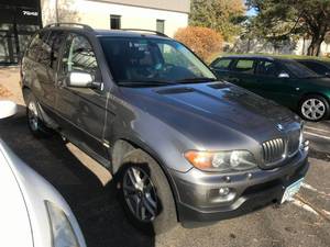 lot 27 image: 2006 BMW X5 3.0i