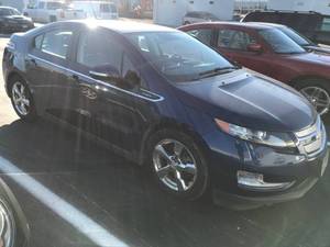 lot 30 image: 2013 Chevrolet Volt
