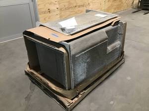 Ella 60X33X77 - Right 3-Piece Shower Combo Set - BRAND NEW