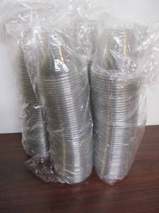 lot 17 image: Dixie Clear Cups