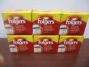 lot 10 image: Folgers Coffee Singles