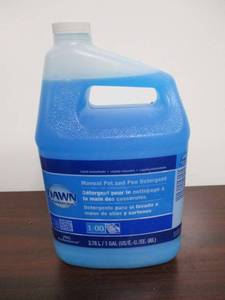 lot 9 image: Dawn Dish Soap