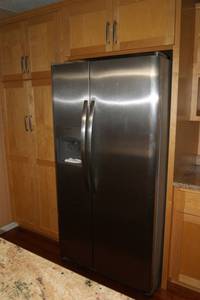 lot 1 image: Frigidaire FFSS2315TS