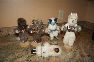 lot 21 image: Lot of Handmade Navajo Kachina Dolls