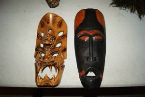 lot 60 image: Lot of 2 Masks