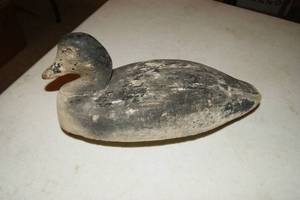 lot 68 image: Wooden Decoy Duck