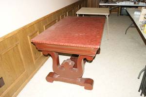 lot 92 image: Table
