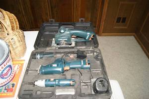 lot 109 image: Black & Decker Tools