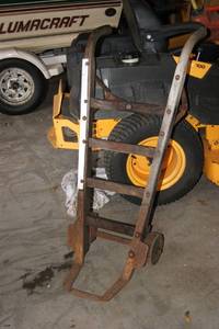 lot 4 image: Vintage 2 Wheel Cart